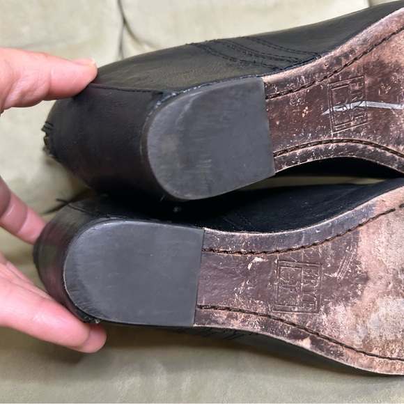 Frye Carson Wedge Bootie 8.5 - Picture 9 of 11